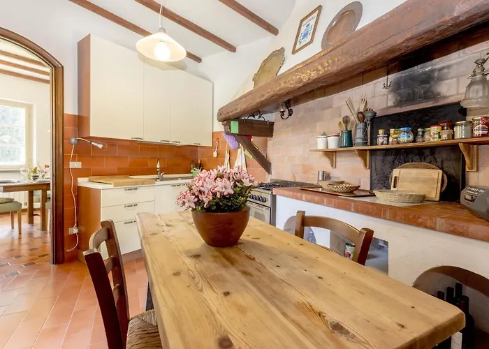 Villa Lilla Magazzini (Tuscany)